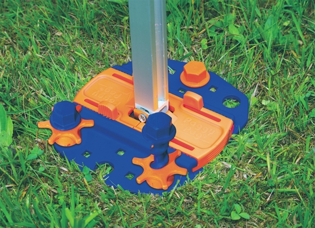 Outside - Peg And Stop Set of Six Pegs With Wind Down Stop Easily Secures  FixGo Plate