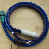 Reich slimline pump, 1 bar and 15 litres per minute, double hose serves as channel for power cable. We have added a waterproof connector to mate with our cable; and our added hose extension is fitted with a connector which clicks onto the HEOS filler cap which is also provided with the kit.